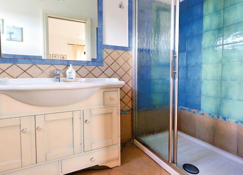 a bathroom with a sink and a shower at B&B Il Vicolo in Anacapri