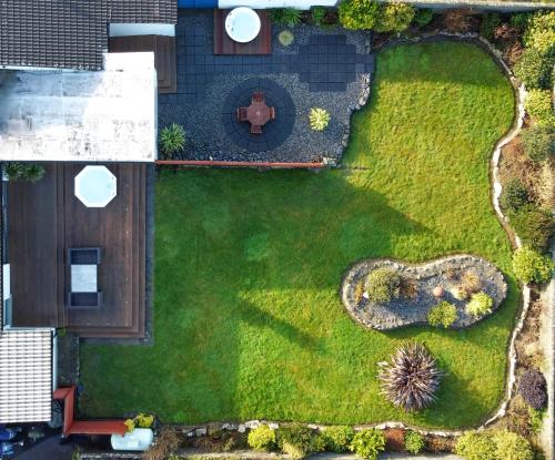 an overhead view of a backyard with a garden at Luxury Lodges in Doolin Village with Hot Tubs in Doolin