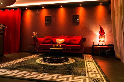 L'Insolite Spa Privatif ''Suite Luxueuse-Jacuzzi" photo 28