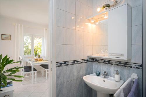 Koupelna v ubytování Apartments Bogdanić