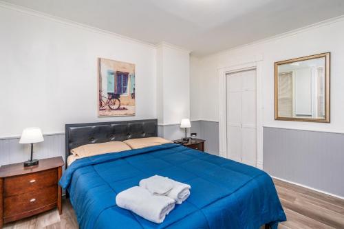 Katil atau katil-katil dalam bilik di Beautiful Apartment on the west side in Buffalo