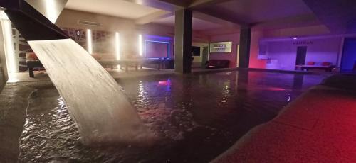Grand hotel irpinia & Family SPAの敷地内または近くにあるプール