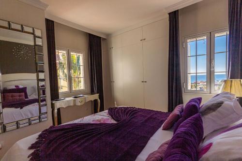 Posteľ alebo postele v izbe v ubytovaní Sea Edge Friendly Holiday Home