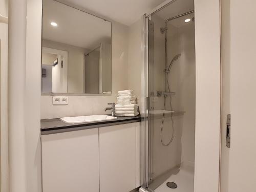 Koupelna v ubytování Rubensplein 7p, 4 adults & 3 kids - free parking