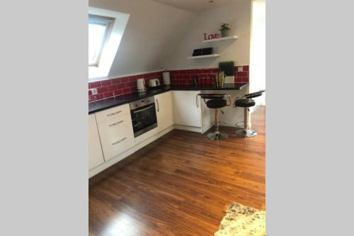 Dapur atau dapur kecil di Struan Coach house in gated residence