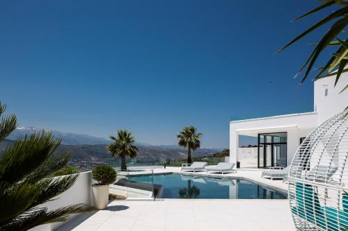 Paul's Mansion