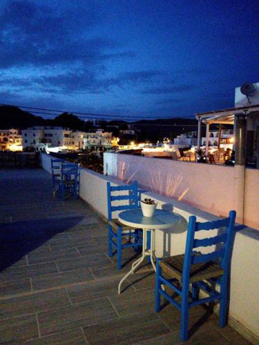 Gallery image of Yacht Front Studio - No 3 in Ios Chora