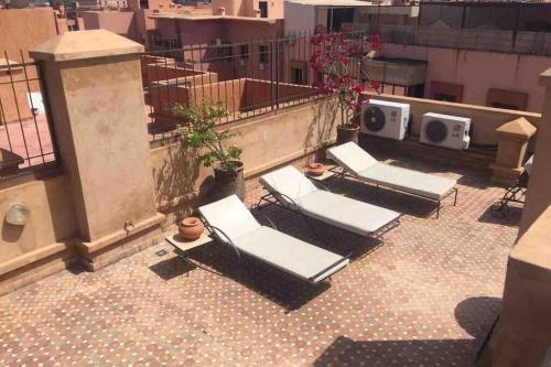 Μπαλκόνι ή βεράντα στο Appartement tout confort avec possibilité transport aeroport