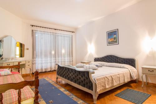 Apartments Kristina Fazana A