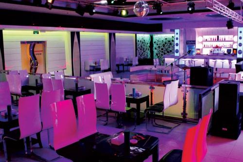 Panorama Hotel and Spaにあるシーティングエリア