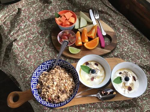 Mad på pensionatet eller i nærheden