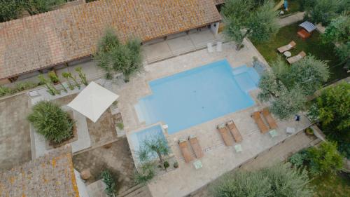 an overhead view of a swimming pool in a backyard at Casa Lucia in Sorrento