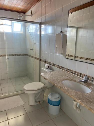 Bilik mandi di Apart Hotel Forte Blu