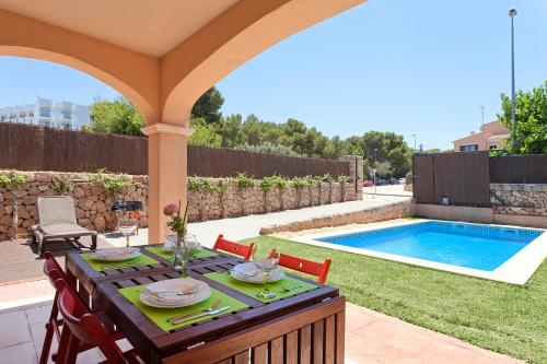 Πισίνα στο ή κοντά στο Villa Maioris