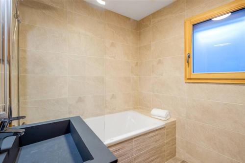 Chalets de Vonnes - Apt 8 - BO Immobilier - Reduced prices on ski passes Châtel & Portes du Soleil
