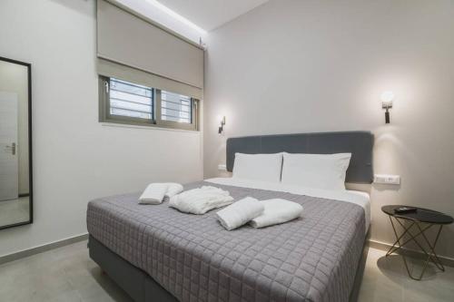 Peris 2 - Central Apt near Old Town - AC, Washer