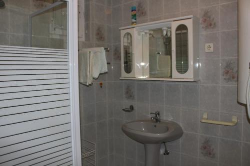 Kúpeľňa v ubytovaní Cedar Apartment 2