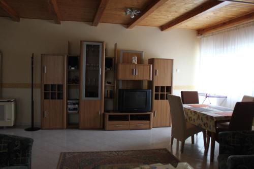 Cedar Apartment 4 8749 Zalakaros, Cédrus köz kép - 3