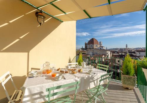 Casa di Paola - terrace with view in Florence