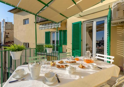 Casa di Paola - terrace with view in Florence