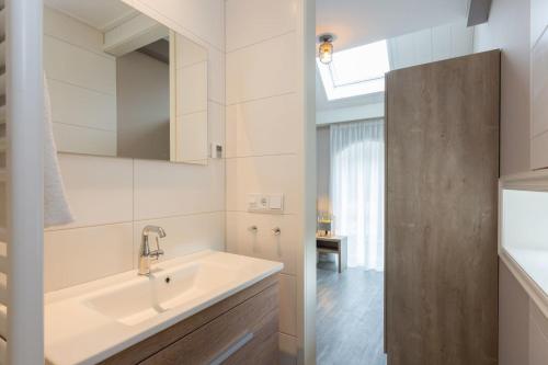 Koupelna v ubytování Vakantiewoning - Noordweg 56a Oostkapelle Comfort 4 personen