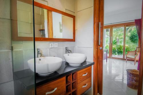 Kylpyhuone majoituspaikassa The North Cape Beach Villas