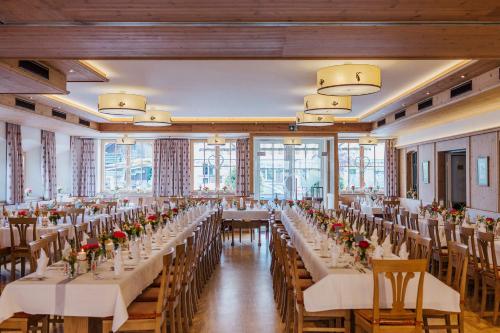 Restaurace v ubytování Hotel zur Post