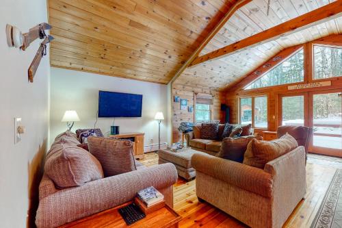 Sunday River Sunny Chalet – Photos 4
