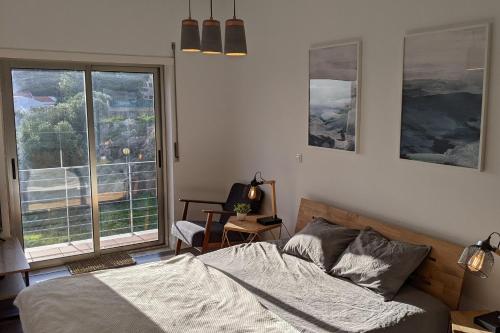 LovelyStay - Sesimbra 3BDR Apartment W/Terrace