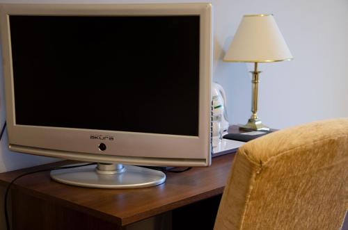TV a/nebo společenská místnost v ubytování The Lemonfield Hotel