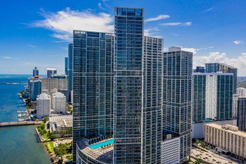 LHG W-ICON BRICKELL Residence – Photos 3