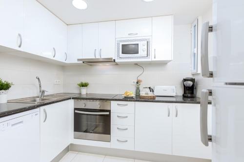 Apart-rent Apartamento Francesc Macia 1º 2002 con wifi cerca de la playa