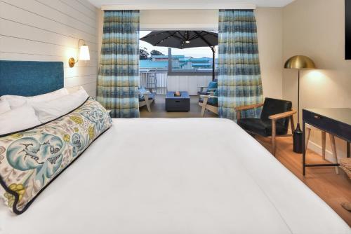 Gallery image of Inn At Rose's Landing in Morro Bay