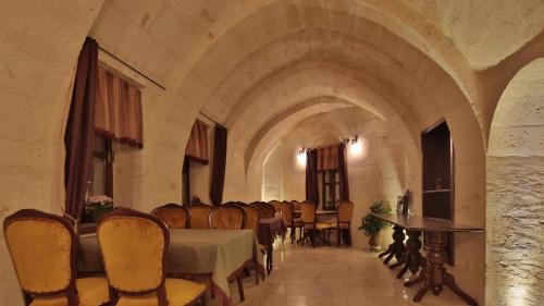 Χώρος καθιστικού στο Golden Cave Suites