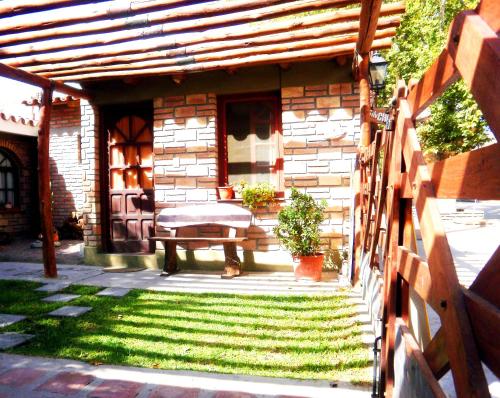 Taman di luar La Tranquera Cafayate