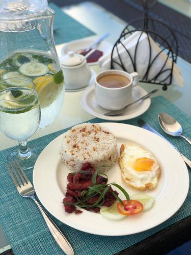 Mad på resortet eller i nærheden