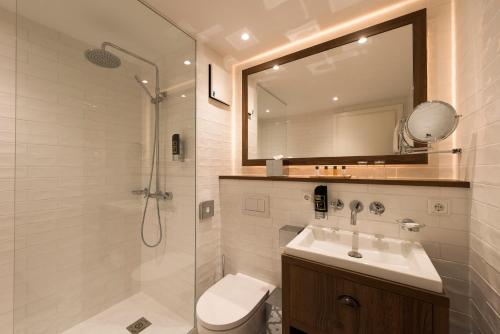 LOEV - VELA Hotels photo 17