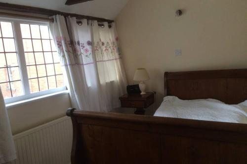 Ảnh trong thư viện ảnh của Cathedral View Cottage, Canterbury ở Kent