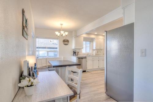 Beach Street Getaway- Seaside – Photos 3
