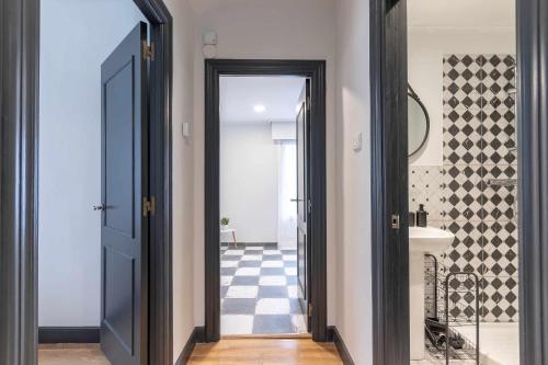 Koupelna v ubytování Apartamento KUIA con vistas frontales a la Ría de Bilbao cerca del metro