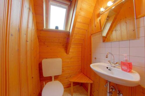 Bilik mandi di Strandvogt 4 TP28