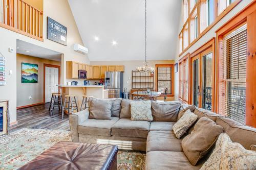 Northridge 2203 – Photos 5