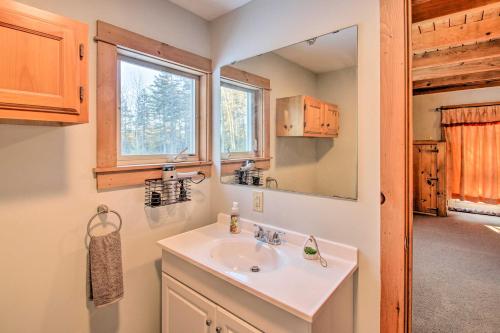 Φωτογραφία από το άλμπουμ του Inviting Countryside Home 4 Mi to Long Lake! σε Harrison