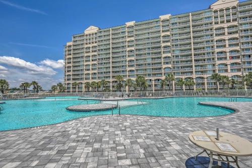 N Myrtle Beach Condo in Barefoot Golf Resort!