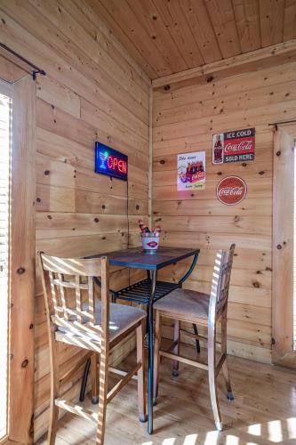 Summer Special! NERF Party, Pool, HotTub, Pet Friendly photo 50