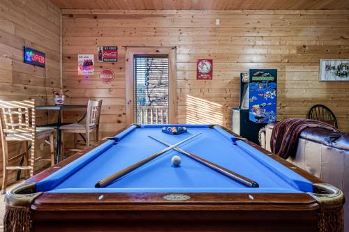 Summer Special! NERF Party, Pool, HotTub, Pet Friendly photo 11