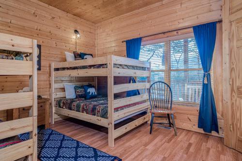 Summer Special! NERF Party, Pool, HotTub, Pet Friendly photo 58