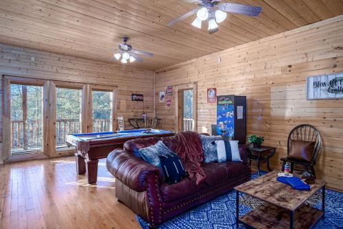 Summer Special! NERF Party, Pool, HotTub, Pet Friendly photo 52
