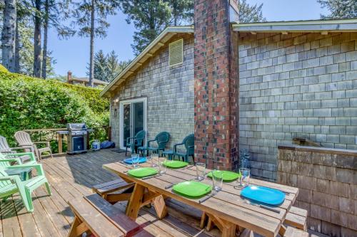 Κήπος έξω από το The NeahKahNie House - Meredith Lodging