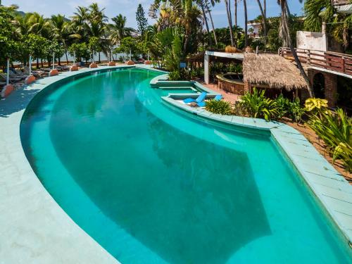 Piscine de l'établissement OYO Hotel Sands ou située à proximité